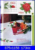 Tovaglie- Tovagliette- schemi e link-rose-1-jpg