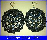 Uncinetto e Fantasia presenta i lavori di Sabrina Vignoli-orecch-ananas-blu-swa-jpg