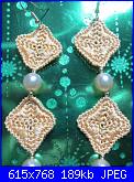 alcuni miei lavori all'uncinetto Anapaola-orecchini-oro-jpg