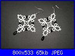 Gioielli A Chiacchierino..... dalla rete-bia_o_czarne_kolczyki_frywolitka_ciamka_4-jpg