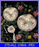 Foto sal Biscornu a 15 facce-f04_sweetrosespinkmain-jpg