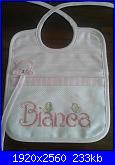 I ricami con le scritte di Natalia-bavaglino-bianca-jpg