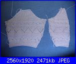 Un cardigan da bimbi  con cappuccio-p1010020-jpg