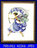 Mirabilia e Nora Corbet-bluebell-1-jpg