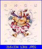 Mirabilia e Nora Corbet-giggles1-jpg