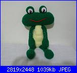 il mio primo amigurumi-rana-jpg