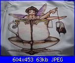 "Thimbelina The Needlework Fairy"/" Purl/Pearl The Knitting Fairy" di Lynne Nicoletti-fatina-te2-jpg