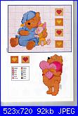 Cerco schema winnie e pooh in versione con il pigiama azzurro-207830_136308689774021_100001846734096_249983_4030313_n-jpg