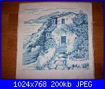 cerco schema: casetta nella roccia-immagine001-jpg