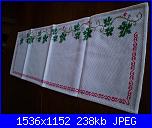 Fiorella - I miei lavori-tovaglietta-greca-natale-ilaria-jpg