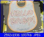 I miei ricami -  Sandra 24-bavaglino-_hello-baby-_-jpg