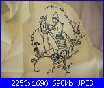 Si può ricamare in tanti modi.....-asciugamano-bianco1-jpg