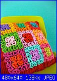 Wiggly Crochet: video tutorial,schema,spiegazioni,suggerimenti,idee & modelli...-wiggly-crochet-cuscino-2-jpg