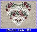 punto croce ed hardanger-cuore-hardanger-con-roselline-isa-v-jpg