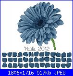 Gli schemi di Natalia...-mosaico-gerbera-blu-r-jpg
