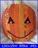 Ma12ri - io e Fiorilla-cusscino-zucca-jpg