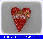Il mio cucito - Eli75-cuore-da-appendere-con-tasca_rosso-pois-jpg