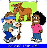 Progetto di beneficenza 2012 “ Arrediamo una sala giochi”-gioco-compleanno-coda-asino-jpg