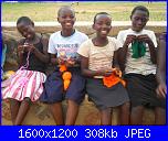 Missione in Uganda - La casa di nazareth-scuola-uncinetto3-jpg