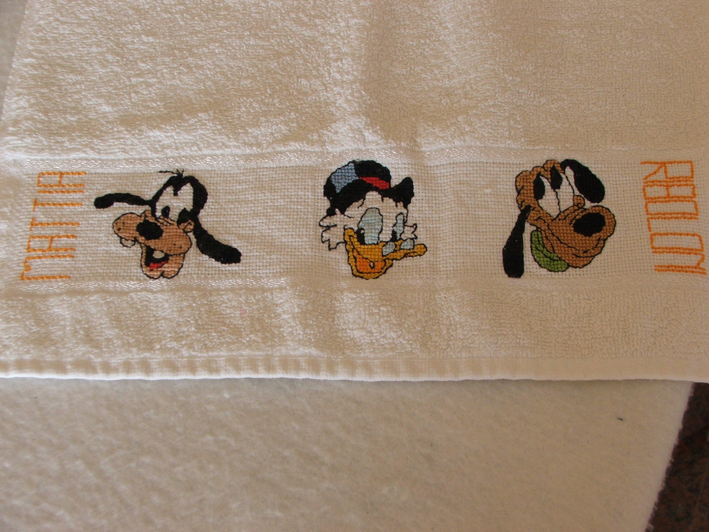 Asciugamano piccolo Topolino   Pippo, Paperone e Pluto