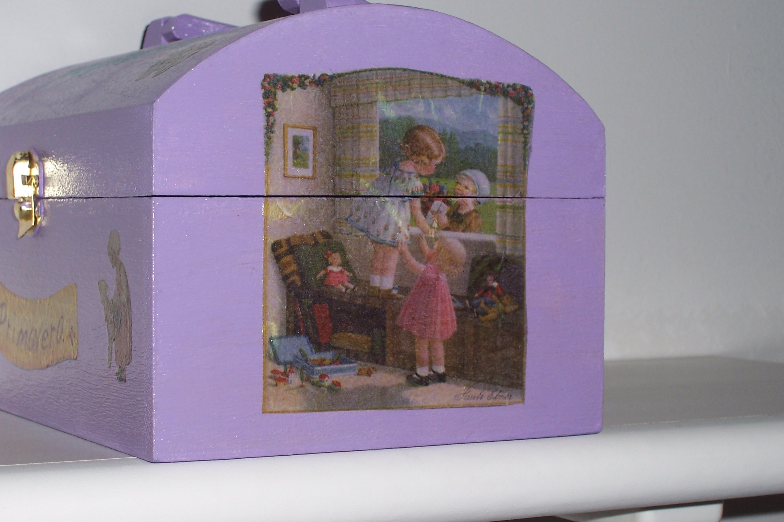 Cofanetto in legno decorato a decoupage - particolare