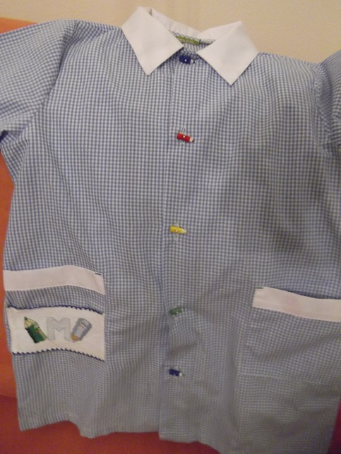 Grembiulino asilo con matite