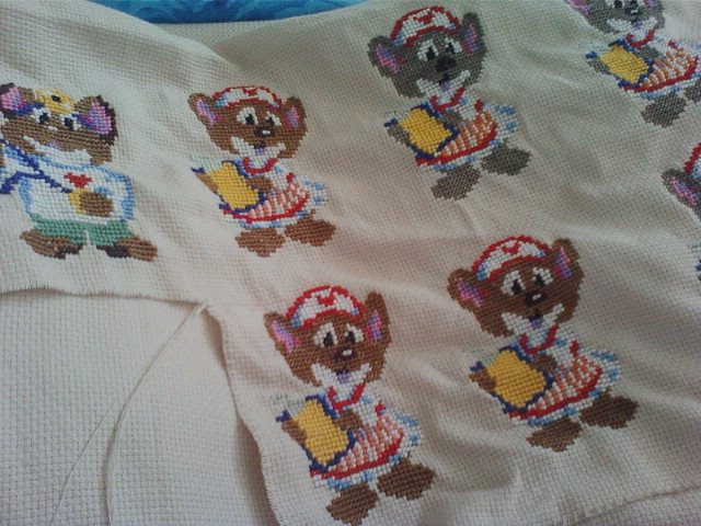 ricamo per cestino svuotatasche