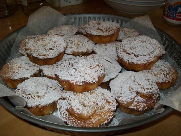 Muffins alle mele e crumble