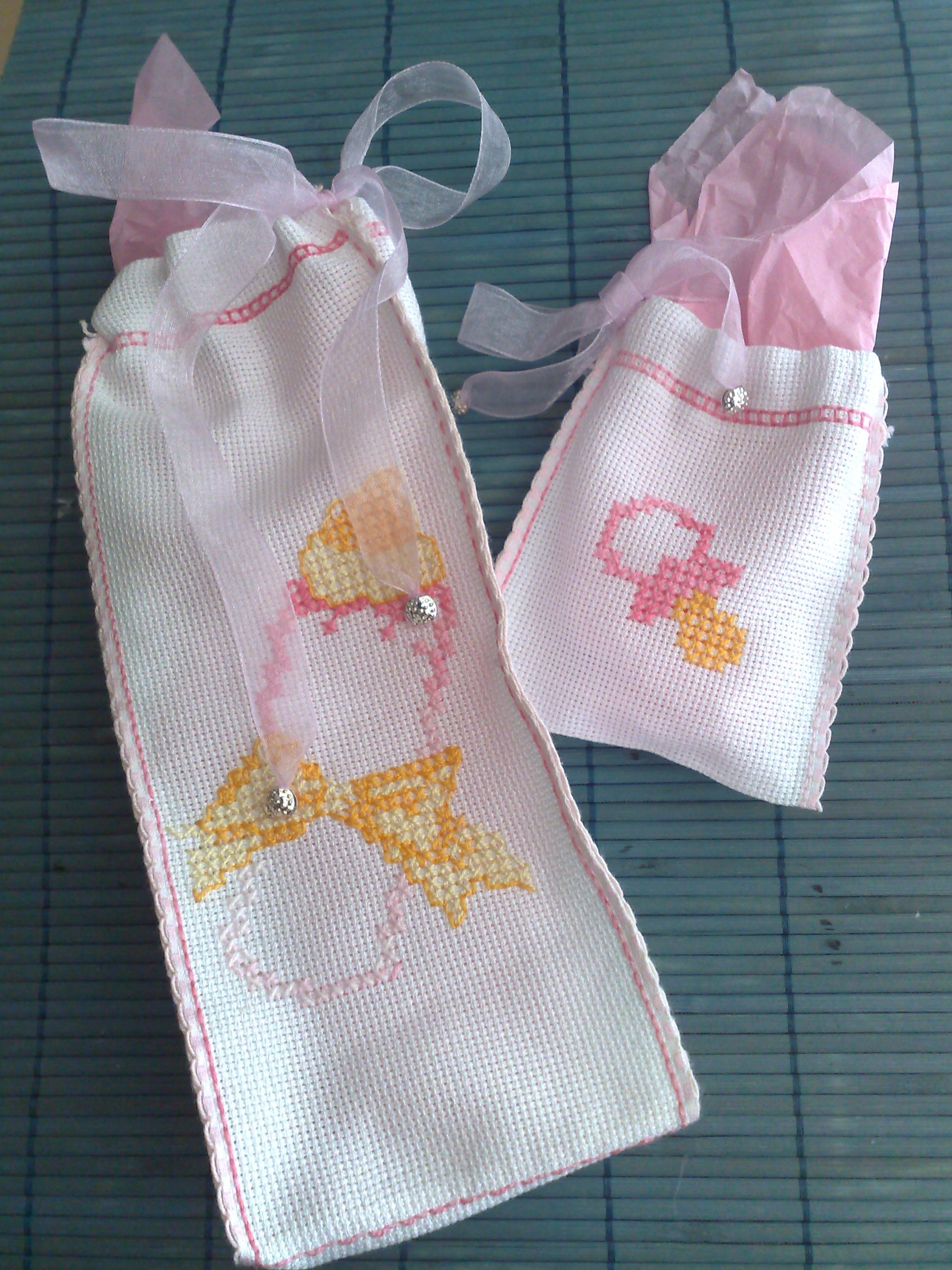 porta ciuccio  e porta biberon