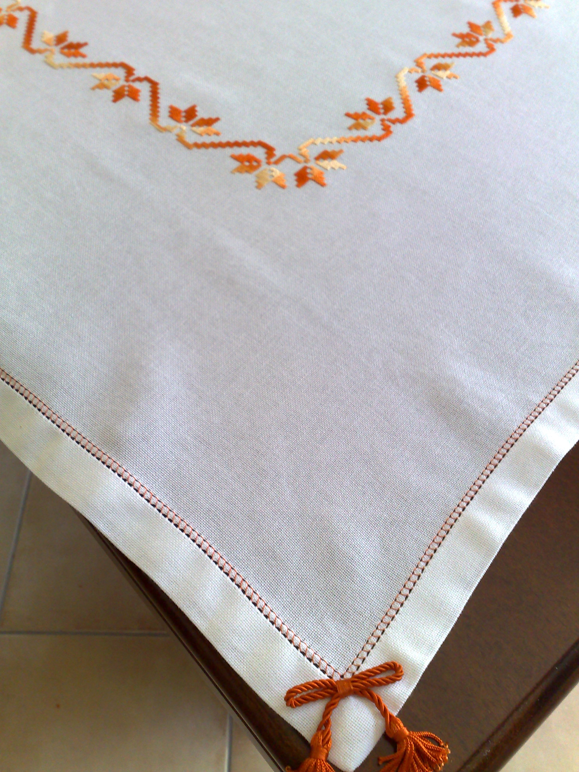 tovaglietta centrotavola in punto pieno