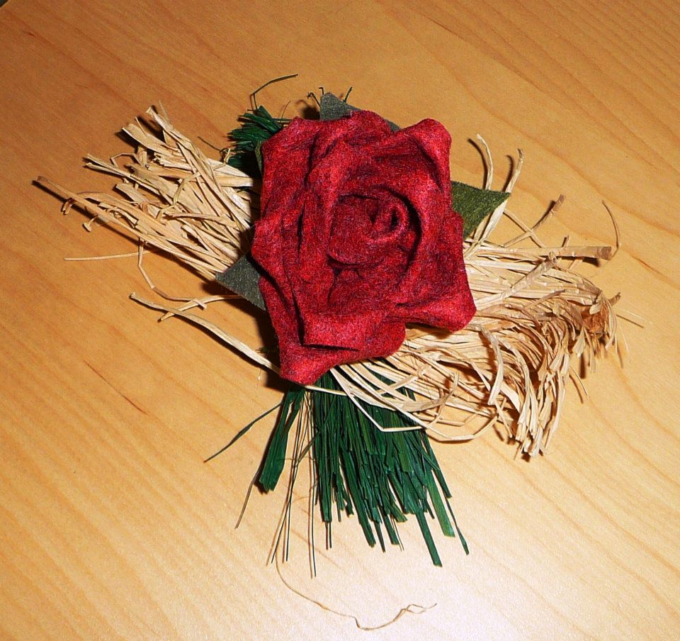 Rosa in feltro