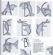 Schema punto croce alfabeto delfini 3