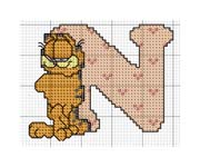 Schema punto croce alfabeto garfield n