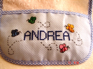 Schema punto croce Bavetta bimba