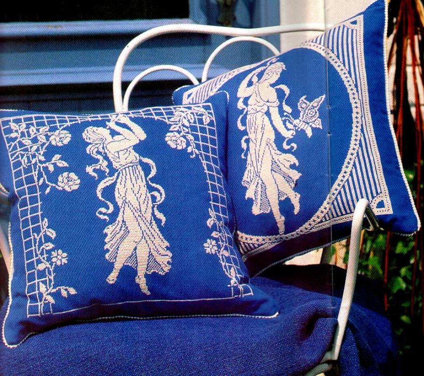 Schema punto croce Cuscini muse