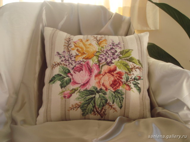 Schema punto croce Cuscino rose