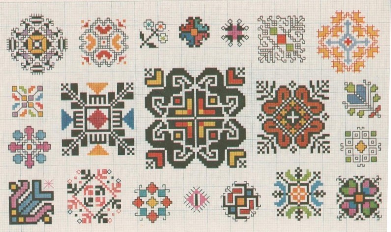 Schema punto croce Motivi diversi 18