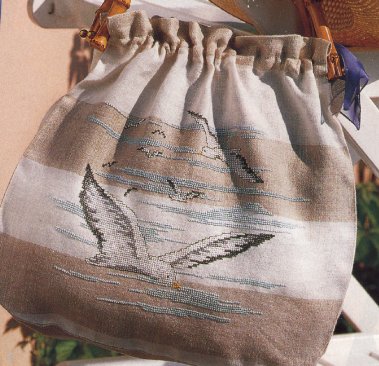 Schema punto croce Borsa gabbiani 1