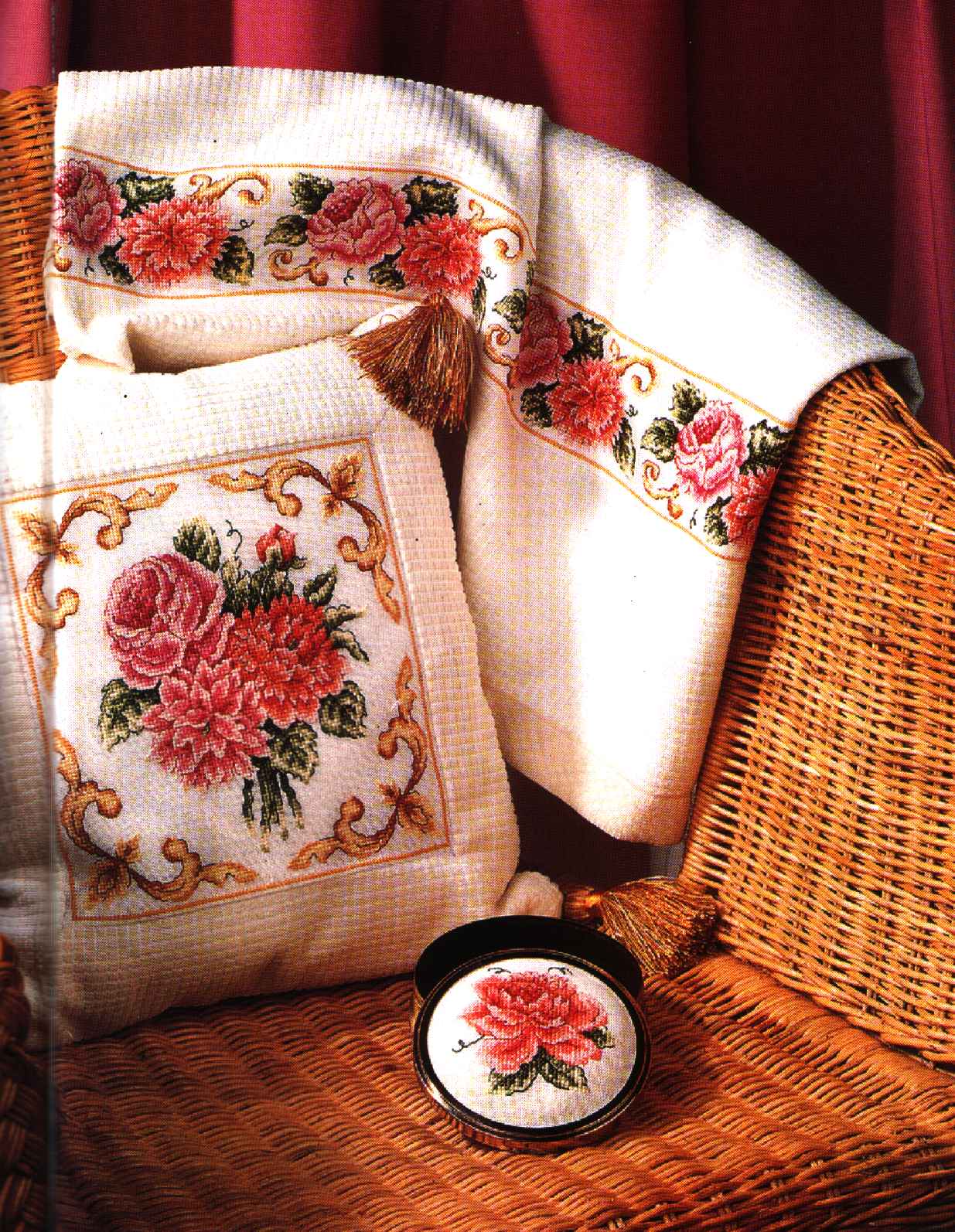 Schema punto croce Cuscino Fiori 40