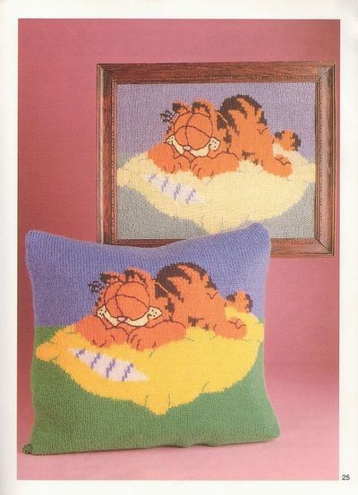 Schema punto croce Cuscino Garfield 01